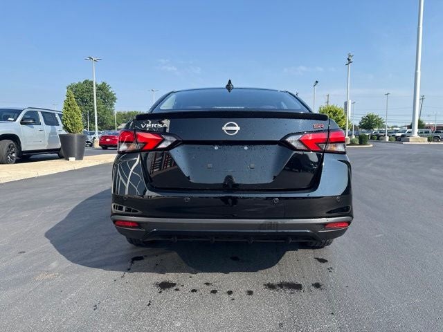2025 Nissan Versa 1.6 SR