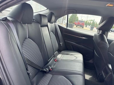 2019 Toyota Camry SE