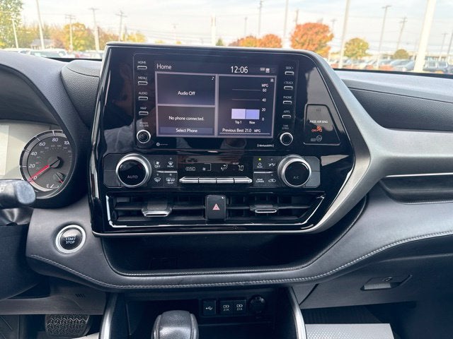 2021 Toyota Highlander L