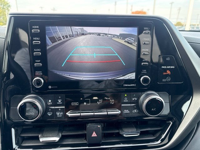 2021 Toyota Highlander L
