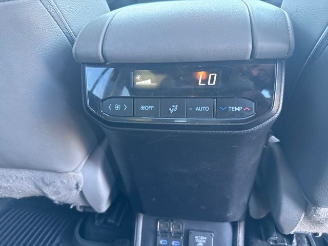 2022 Toyota Highlander Hybrid Limited