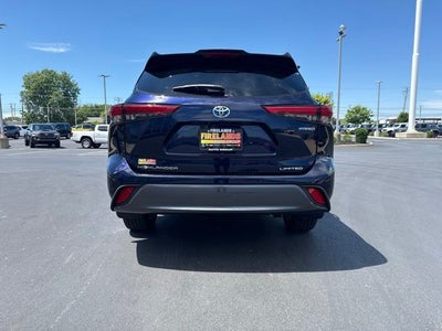 2022 Toyota Highlander Hybrid Limited