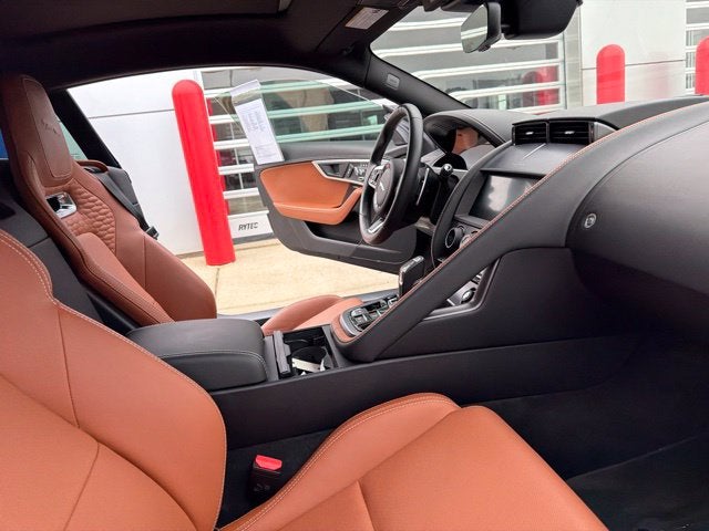 2021 Jaguar F-TYPE P300