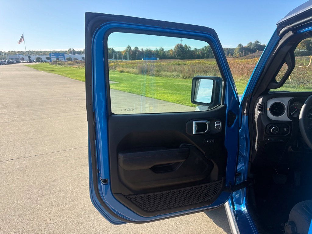 2024 Jeep Wrangler Willys 4xe