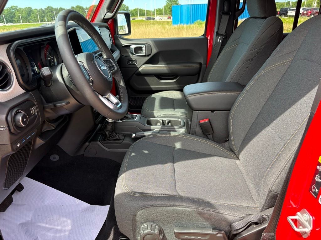 2025 Jeep Wrangler Sahara 4xe