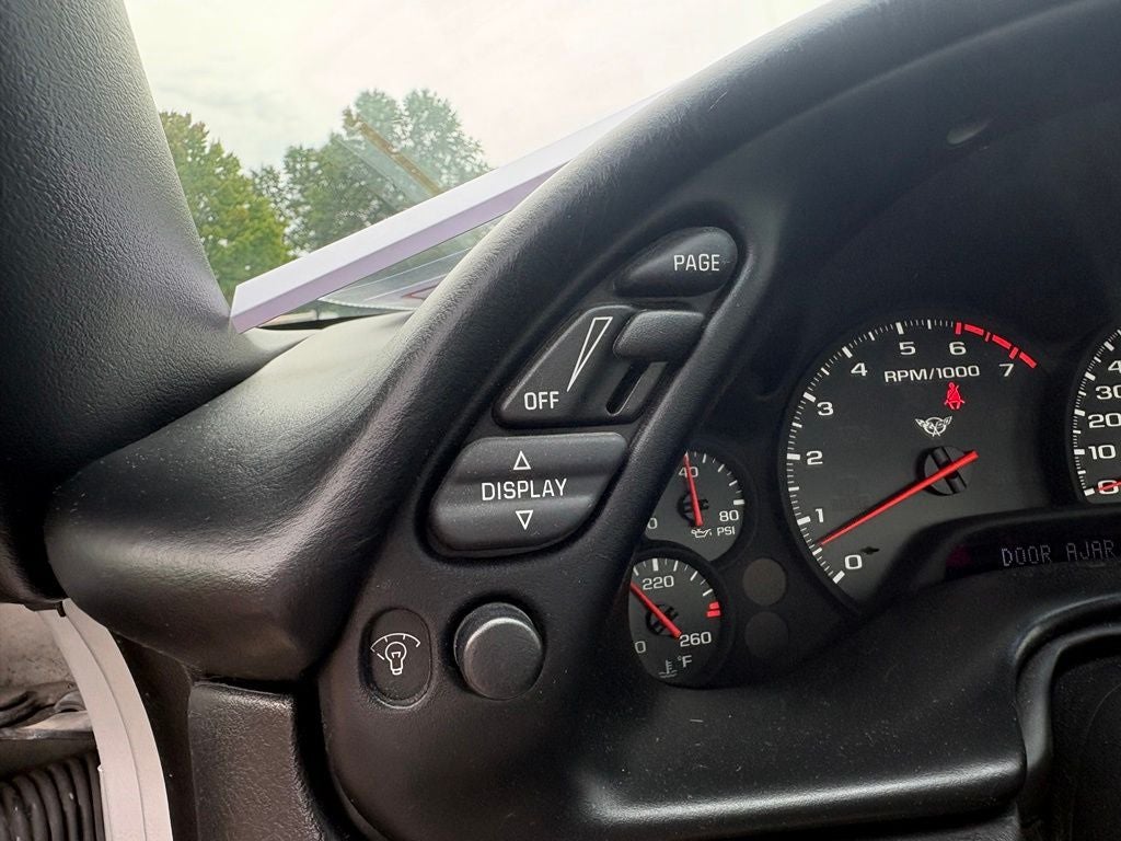 2001 Chevrolet Corvette Base