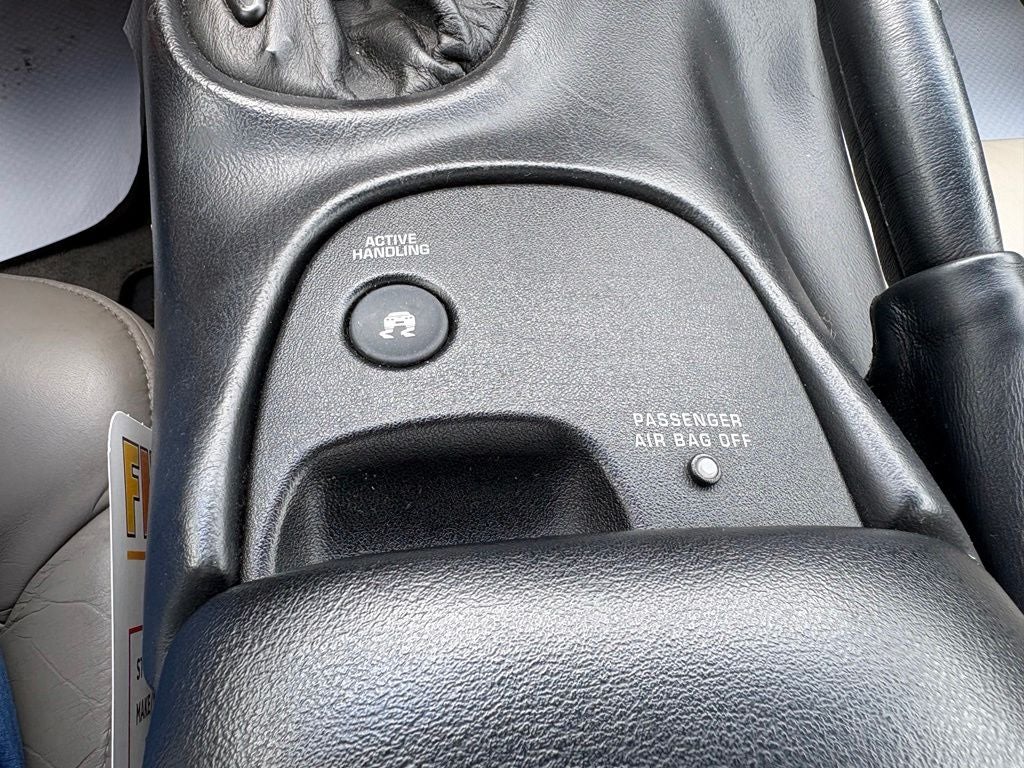 2001 Chevrolet Corvette Base