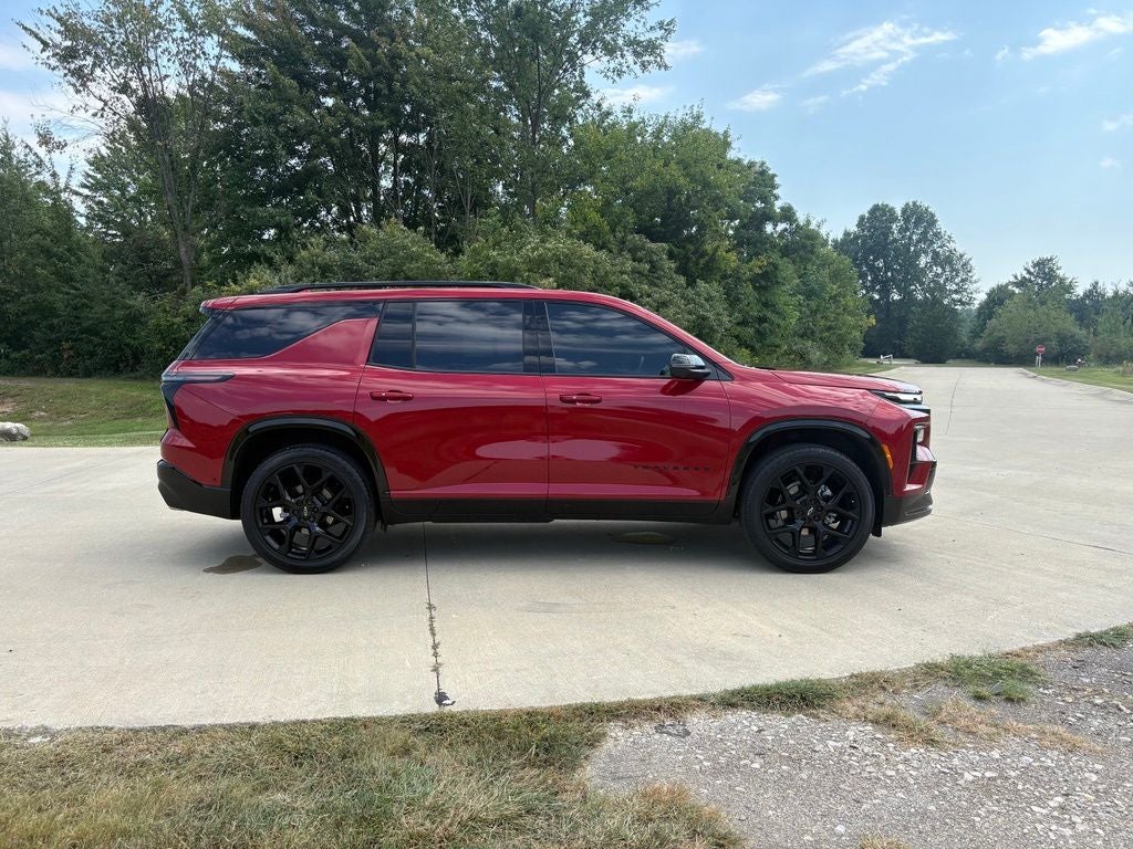 2025 Chevrolet Traverse RS