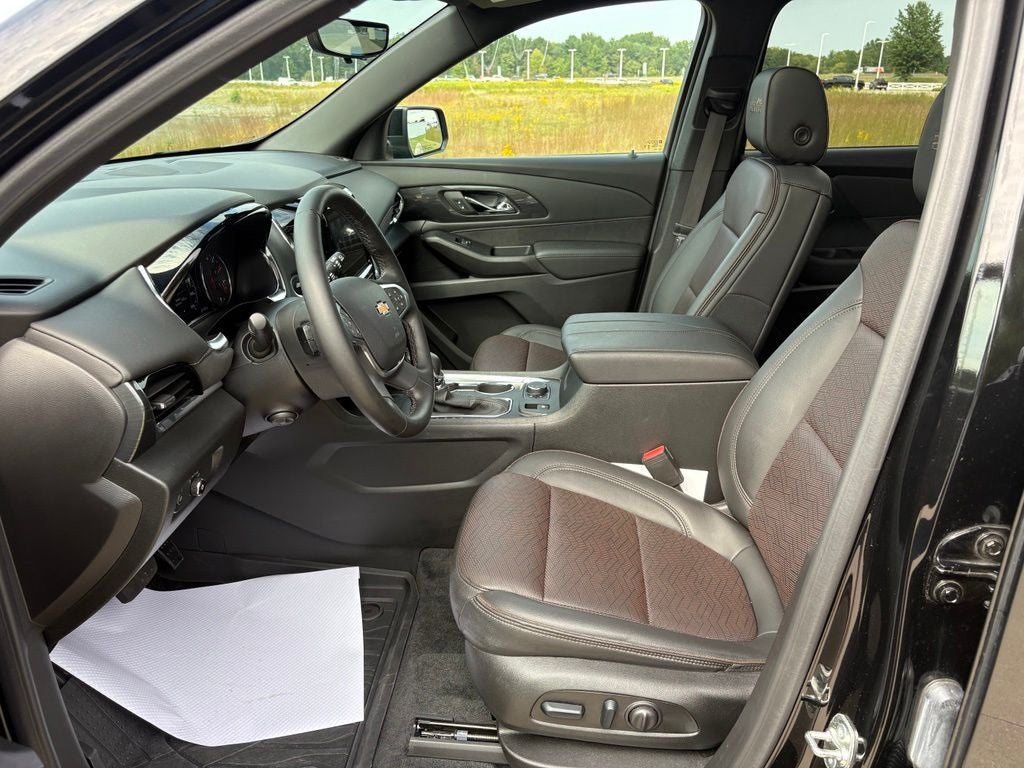 2023 Chevrolet Traverse High Country