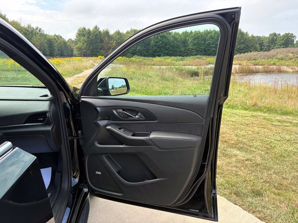 2023 Chevrolet Traverse High Country