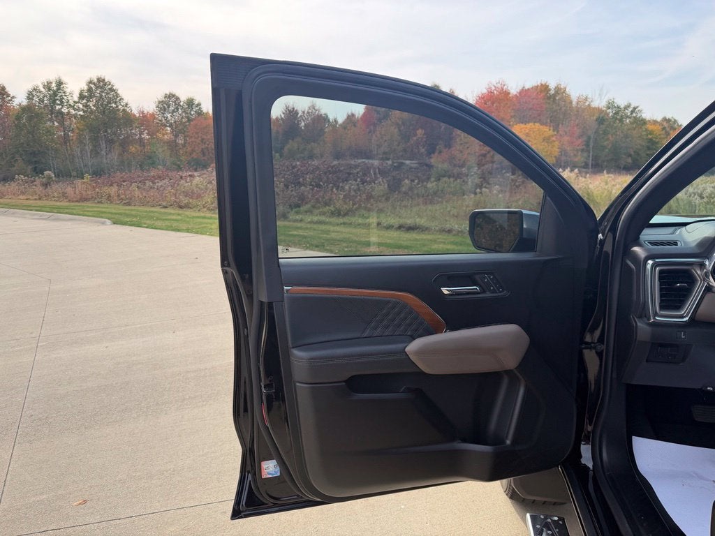 2024 GMC Canyon Denali