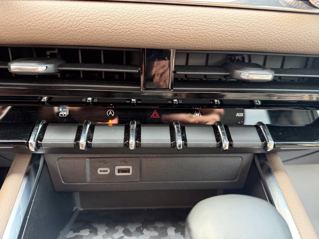 2024 GMC Canyon Denali