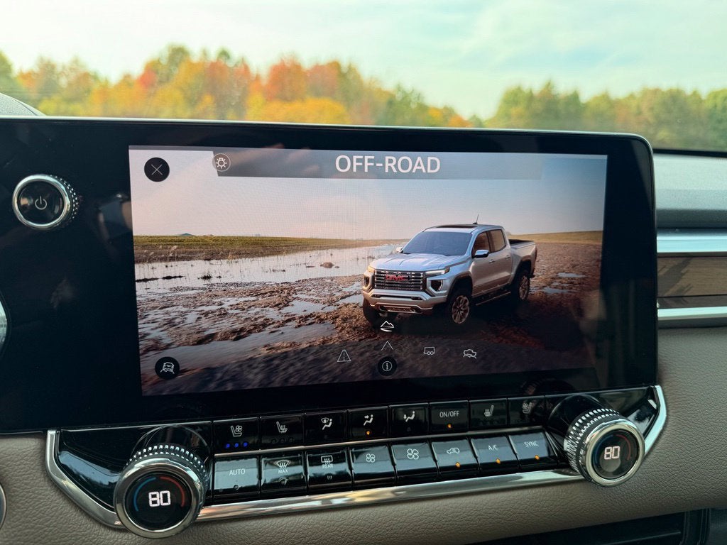 2024 GMC Canyon Denali