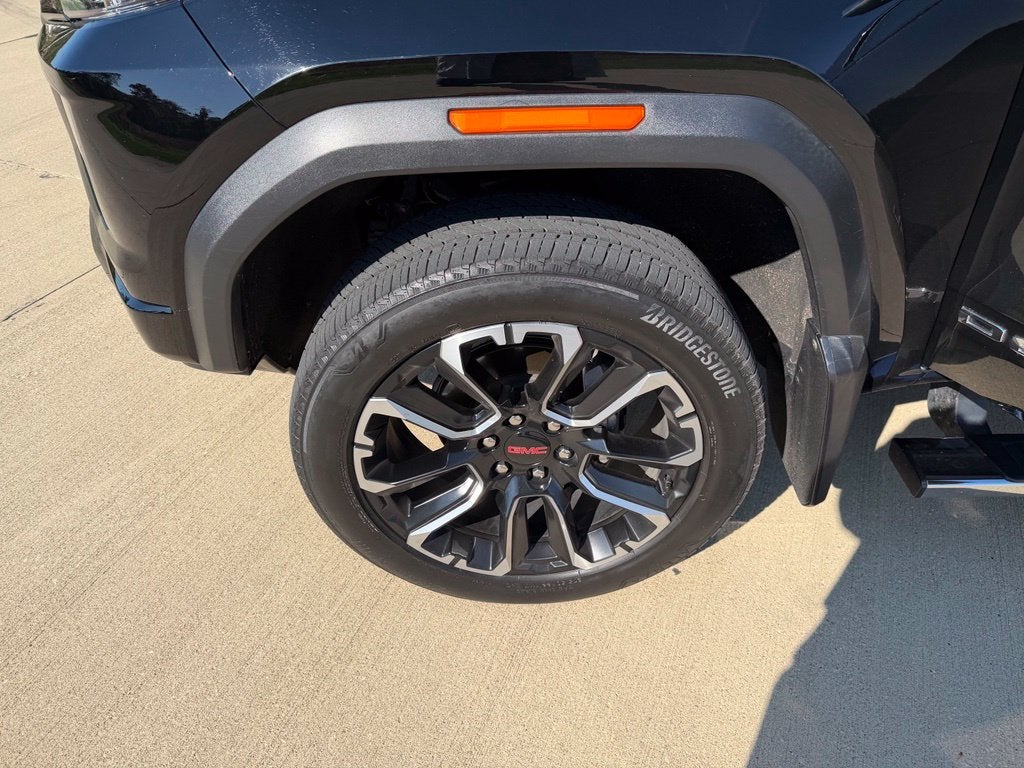 2024 GMC Canyon Denali