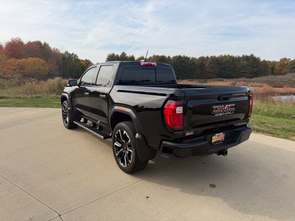 2024 GMC Canyon Denali