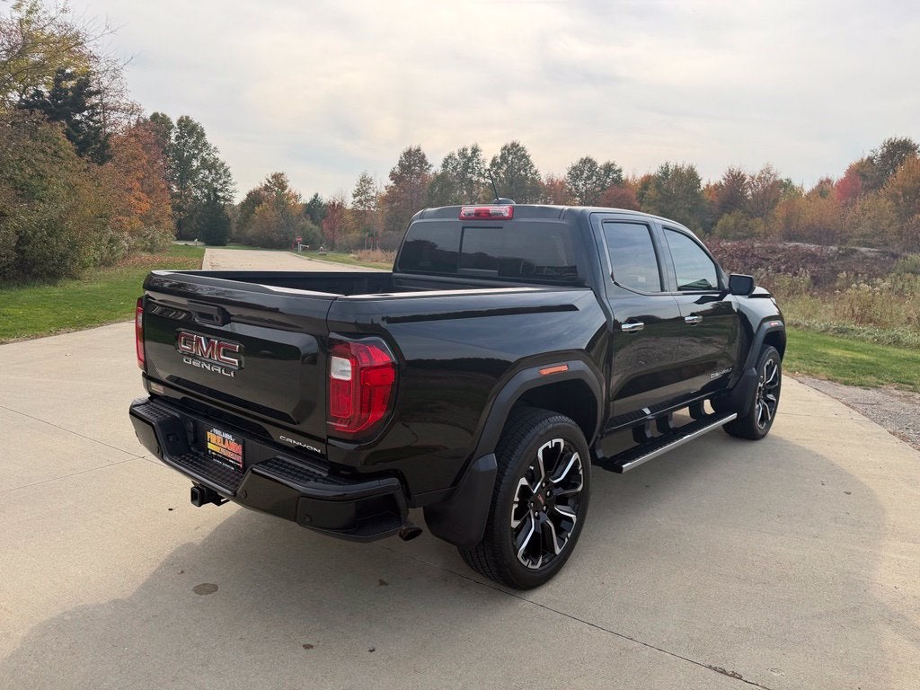 2024 GMC Canyon Denali