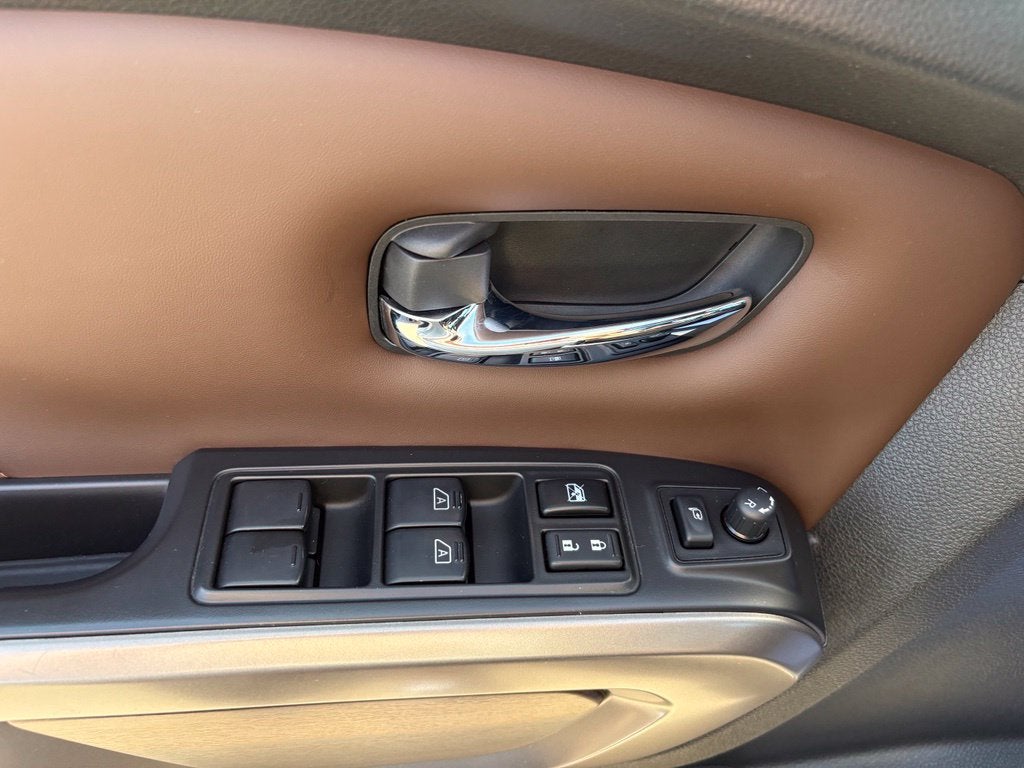 2023 Nissan Titan Platinum Reserve