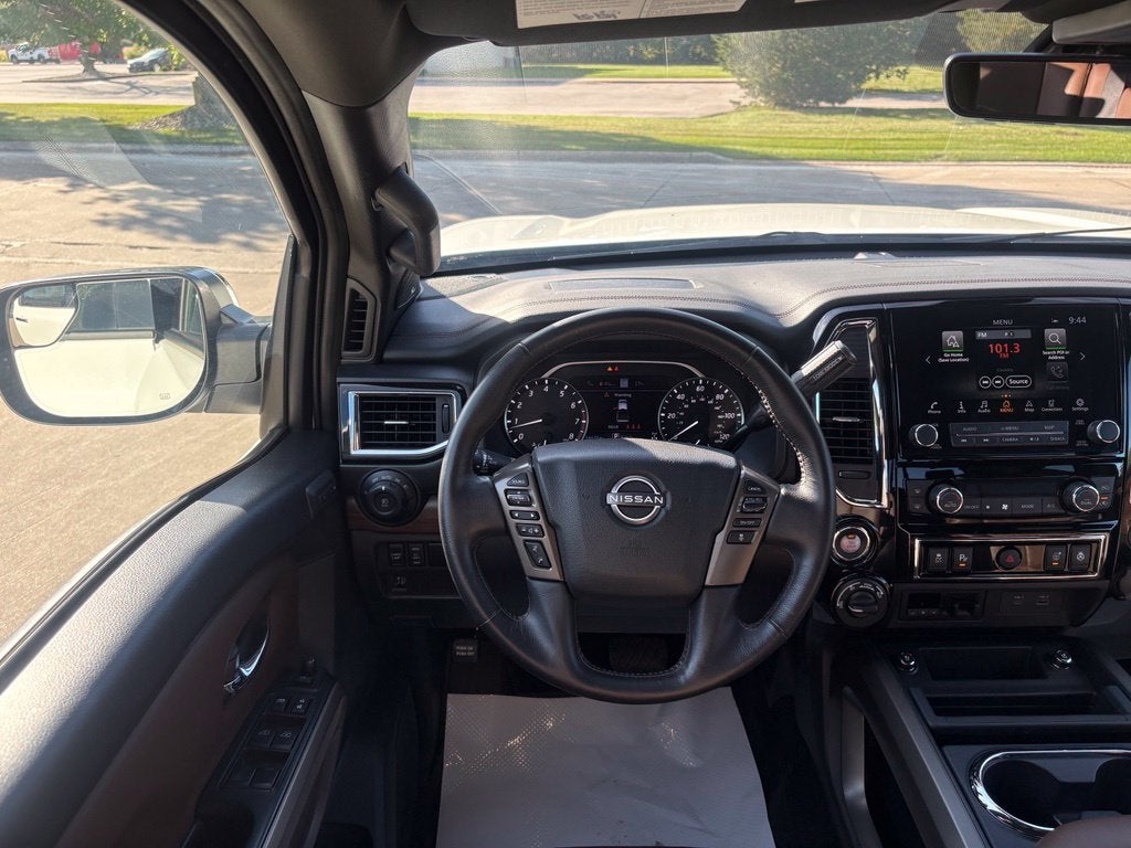 2023 Nissan Titan Platinum Reserve