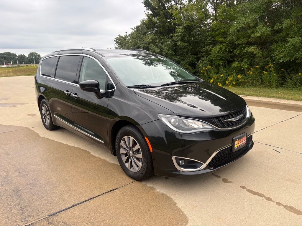 2020 Chrysler Pacifica Touring L Plus