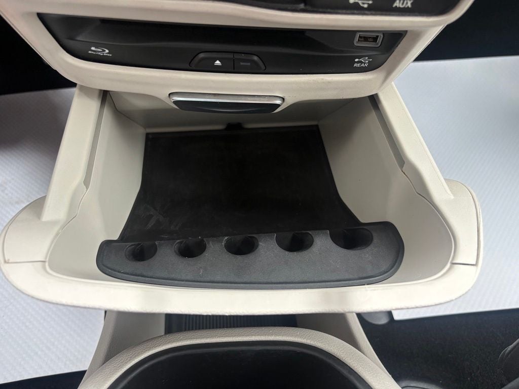 2020 Chrysler Pacifica Touring L Plus