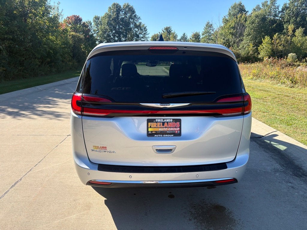 2023 Chrysler Pacifica Touring