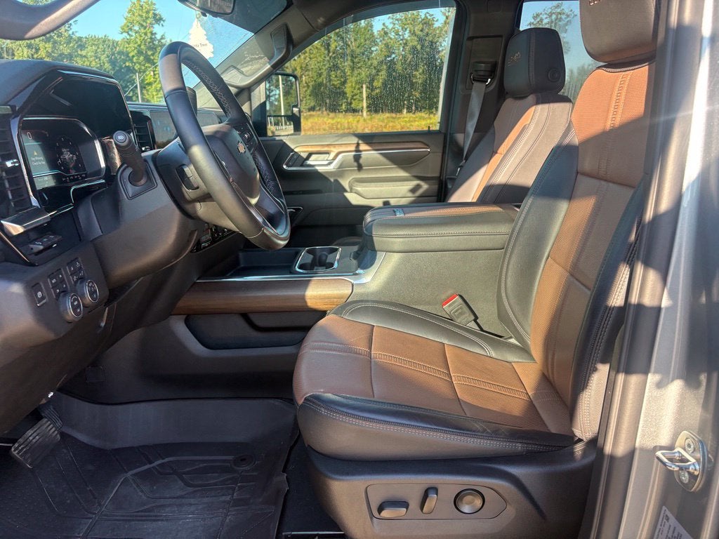 2024 Chevrolet Silverado 3500HD High Country