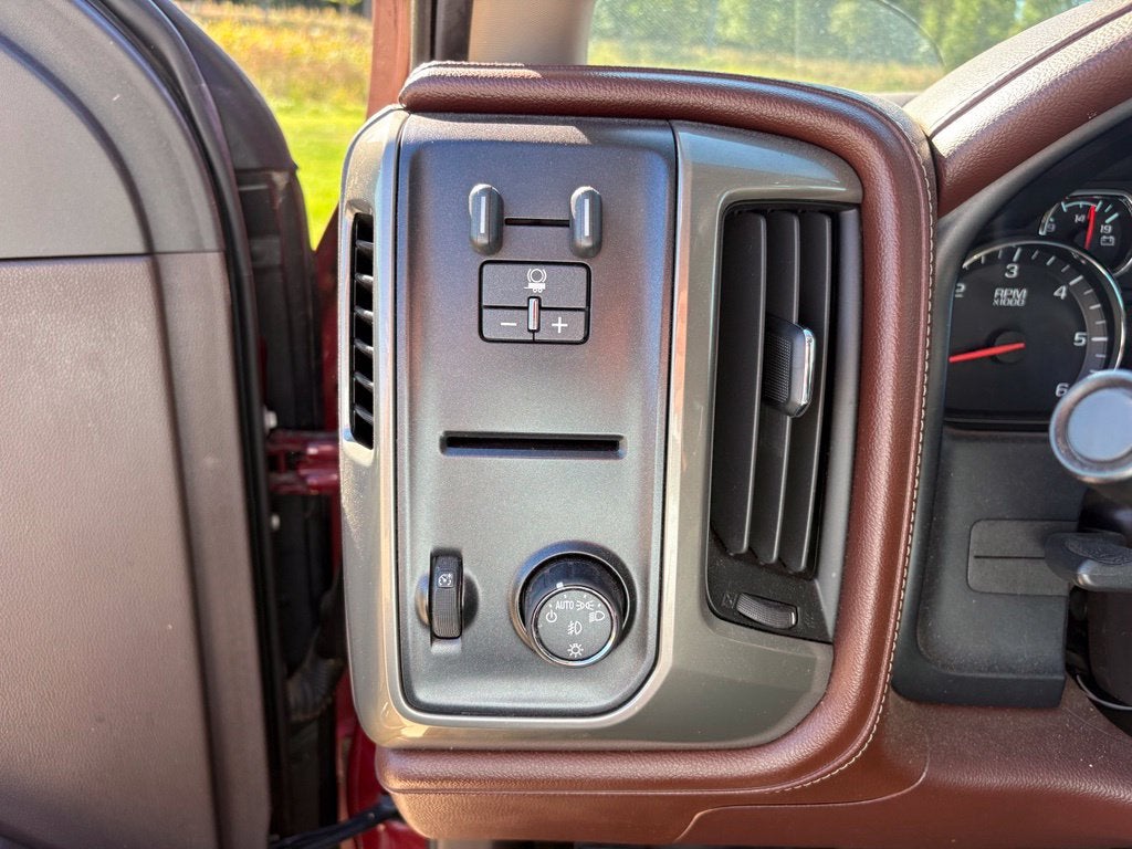 2014 Chevrolet Silverado 1500 High Country