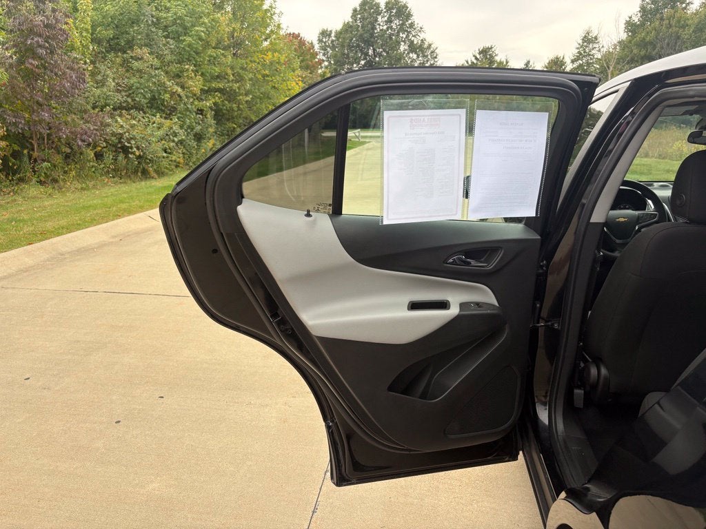2023 Chevrolet Equinox LS