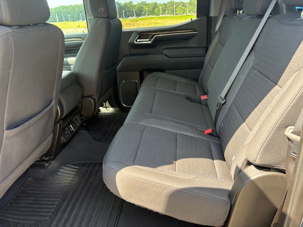 2024 GMC Sierra 1500 SLE
