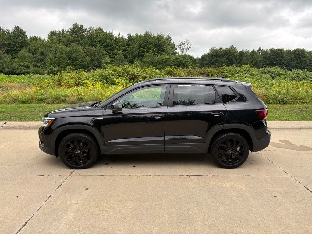 2024 Volkswagen Taos 1.5T SE