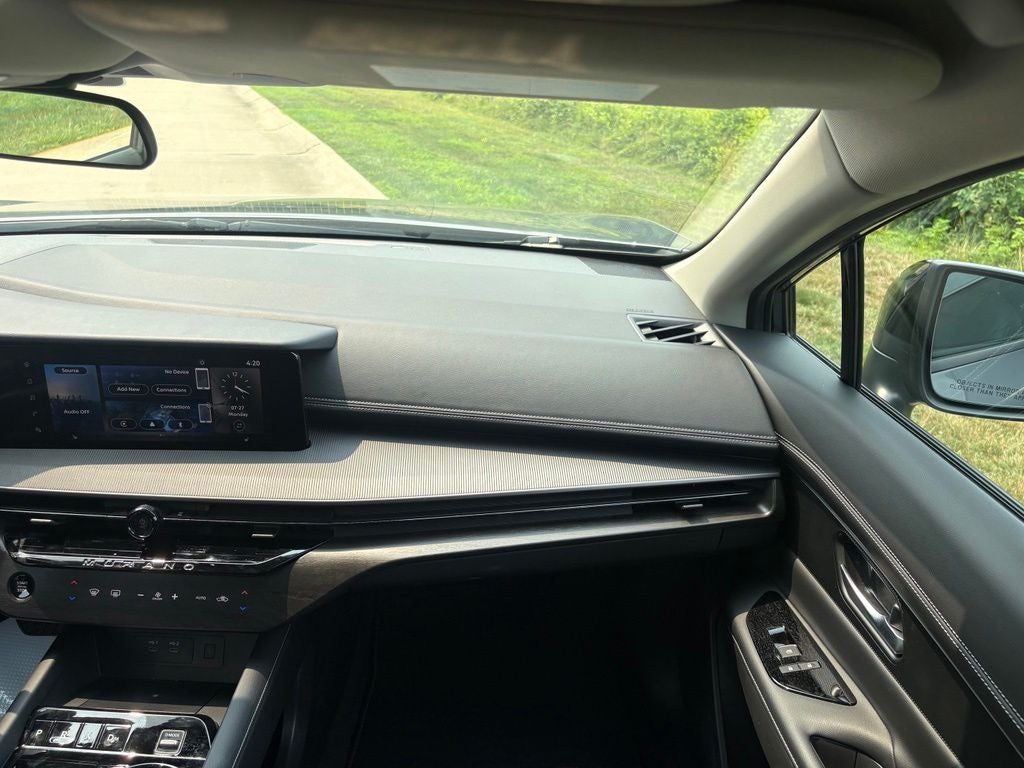 2025 Nissan Murano SV