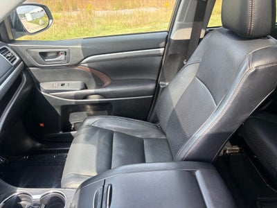 2017 Toyota Highlander Limited