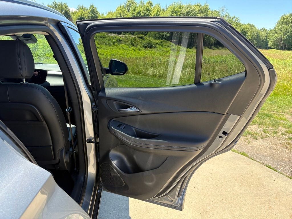 2025 Buick Encore GX Sport Touring
