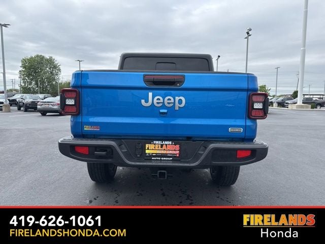 2022 Jeep Gladiator Overland
