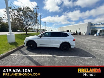 2022 Volkswagen Tiguan 2.0T SE R-Line Black