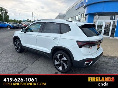 2025 Volkswagen Taos 1.5T SE