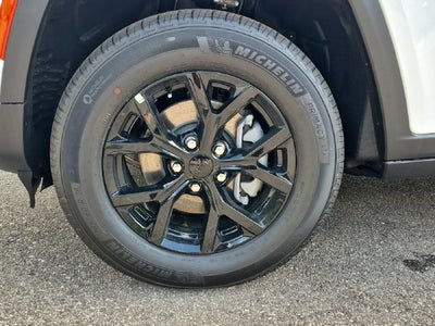 2026 Jeep Grand Cherokee Altitude