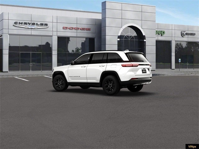 2026 Jeep Grand Cherokee Laredo