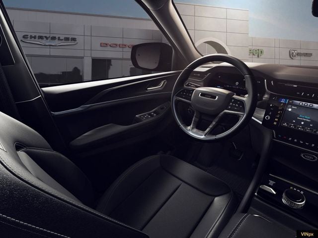 2026 Jeep Grand Cherokee Altitude