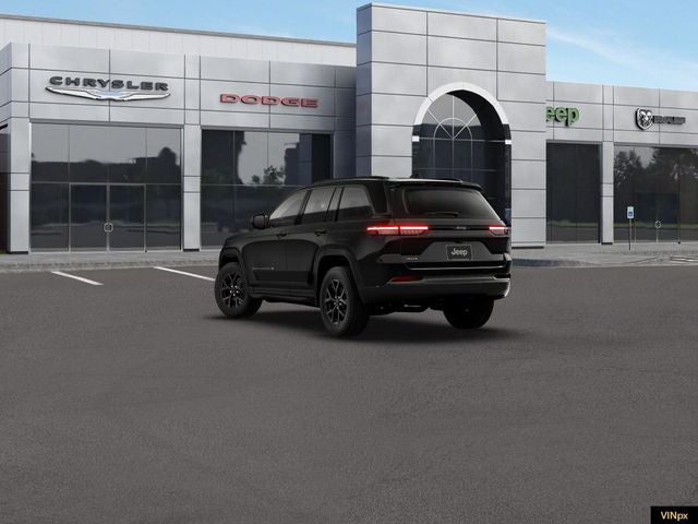 2026 Jeep Grand Cherokee Laredo