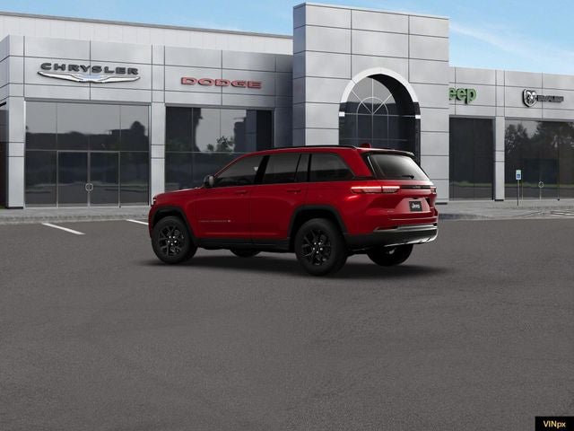 2026 Jeep Grand Cherokee Laredo Altitude