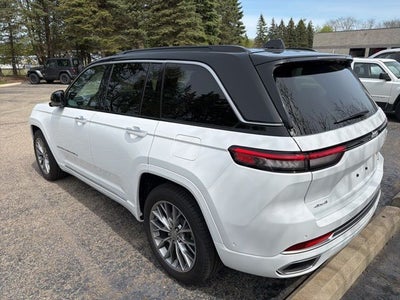 2025 Jeep Grand Cherokee Summit