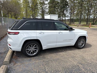2025 Jeep Grand Cherokee Summit