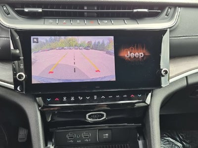 2027 Jeep Grand Cherokee L Laredo Altitude