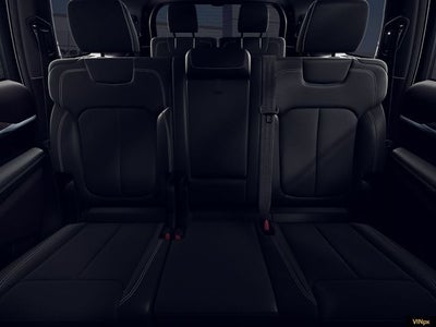 2026 Jeep Grand Cherokee L Laredo Altitude