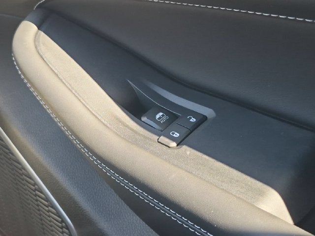 2027 Jeep Grand Cherokee L Limited Reserve