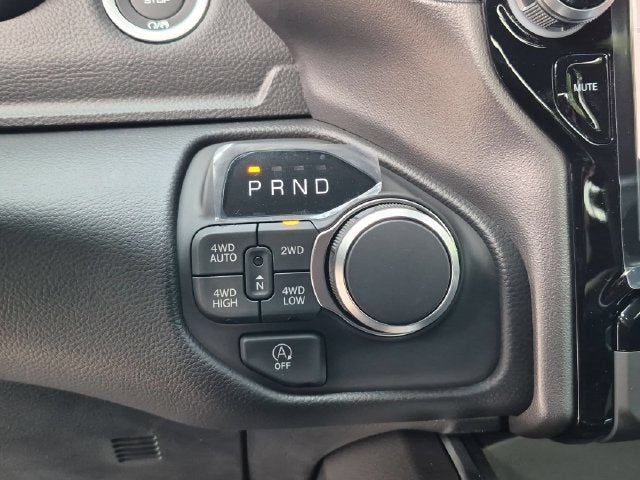 2027 RAM 1500 Big Horn/Lone Star