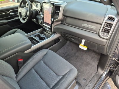 2027 RAM 1500 Big Horn/Lone Star