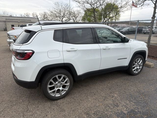 2024 Jeep Compass Latitude Lux