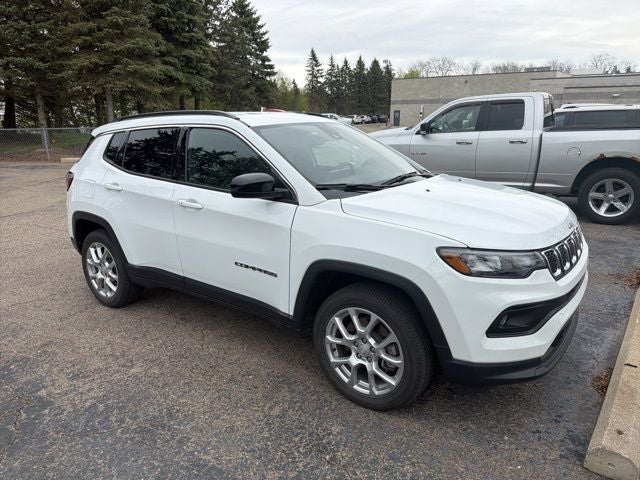 2024 Jeep Compass Latitude Lux